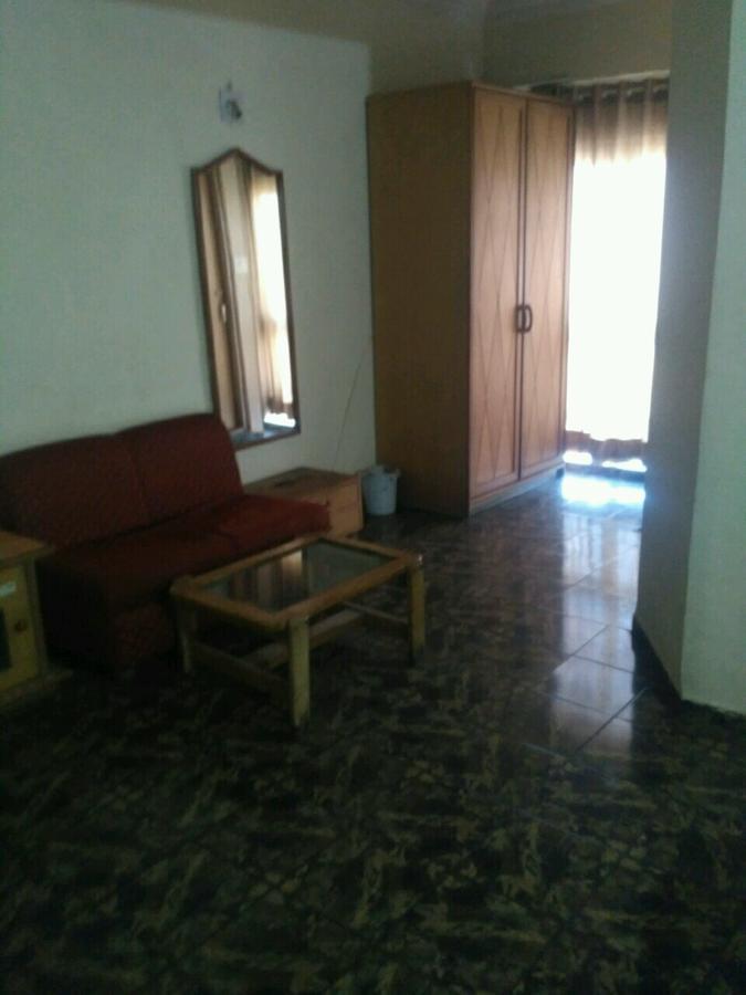 אחמדאבאד Rajshree Hotel מראה חיצוני תמונה