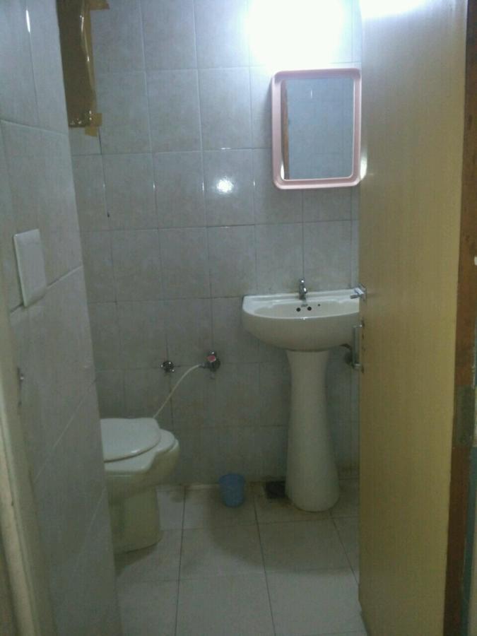אחמדאבאד Rajshree Hotel מראה חיצוני תמונה